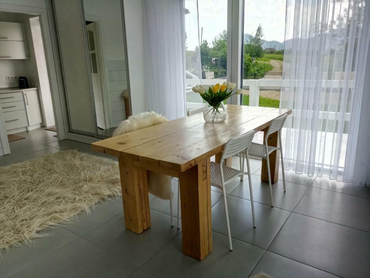 Вилла Cosy House Berehomet Экстерьер фото